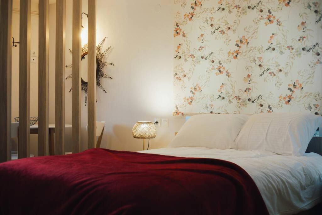Το Σπίτι Της Ευτυχίας Στούντιο Appartement Karpenisi Buitenkant foto